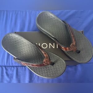 Vionic Women's Sandals with Black and Brown Straps
